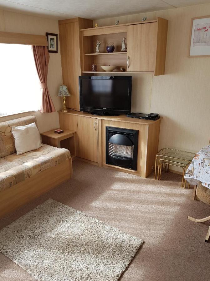 Pg49 8 Berth Pet Friendly Caravan Golden Palm Hotel Chapel Saint Leonards Exterior foto